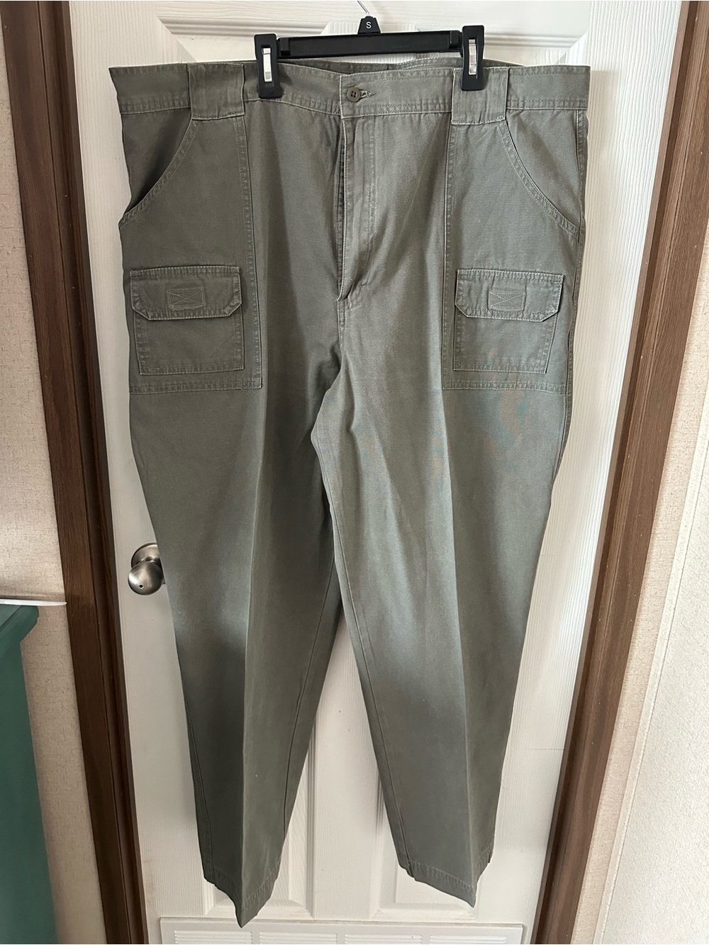 Cabela's Olive Green Cargo Work Pants